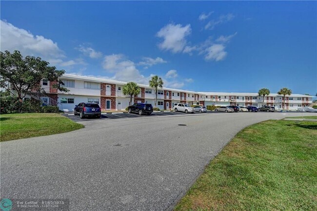 Foto del edificio - 201 S Golf Blvd