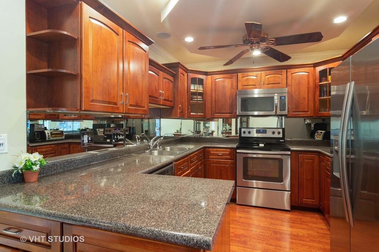 Foto principal - 4155 Crimson Dr