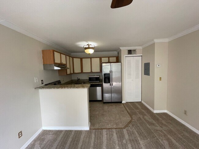Foto del edificio - 1Bd/1BA Condo in Walden Palms near Millenia!