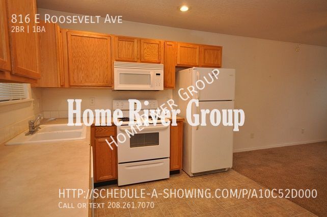 Building Photo - Quaint 2-Bedroom/1-Bath Townhome in Nampa!