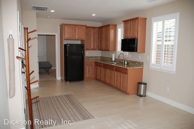 Building Photo - 1 br, 1 bath House - 1530 Heavenly View