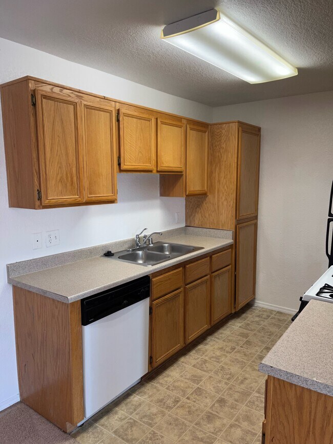 4730 E Craig Rd Unit 2099, Las Vegas, NV 89115 Condo for Rent in Las
