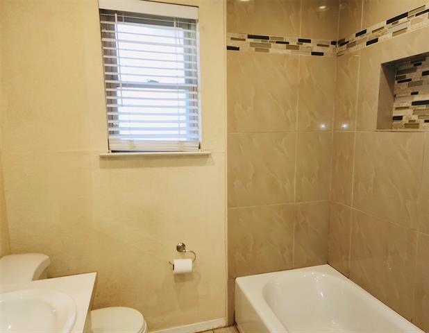 Building Photo - 5300 Susan Lee Ln