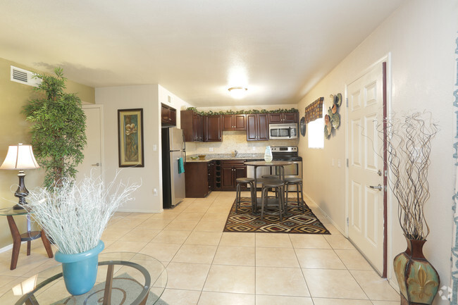 Partenza - 2BR, 1BA Kitchen - Partenza on Highland