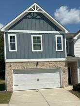 Building Photo - 7484 Knoll Hollow Rd