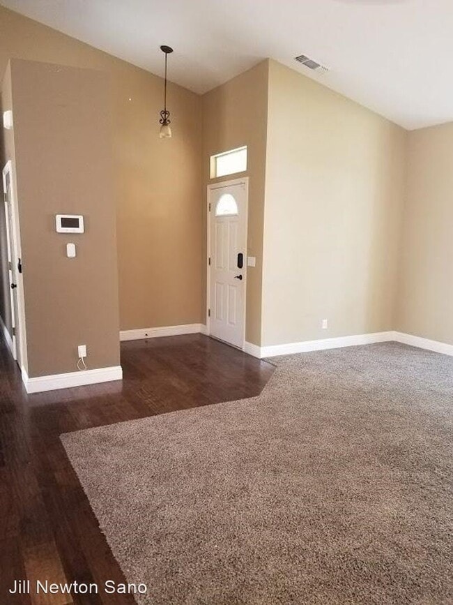Building Photo - 4 br, 2 bath House - 444 W Herbert