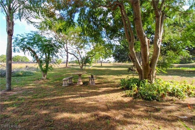 Building Photo - 3935 70th Ave NE