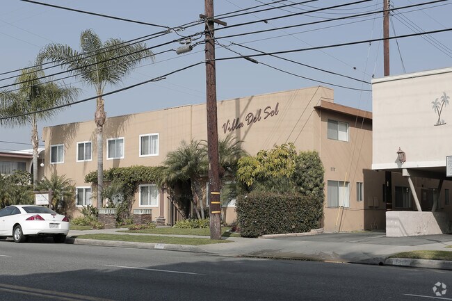 Foto del edificio - Villa Del Sol Apartments