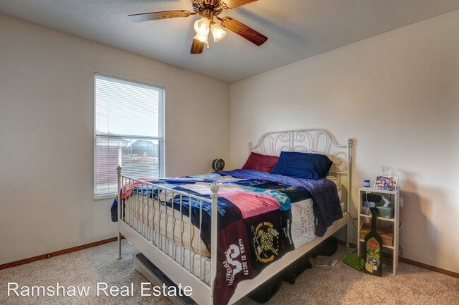 Foto del edificio - 2 br, 1 bath Apartment - 1202 Wesley Ave