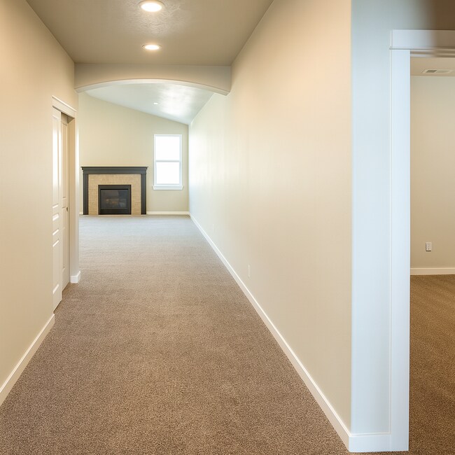 Foto del edificio - Gorgeous single-level 3x2 with fully fence...