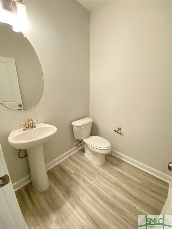 Foto del edificio - 123 Waterside Ln