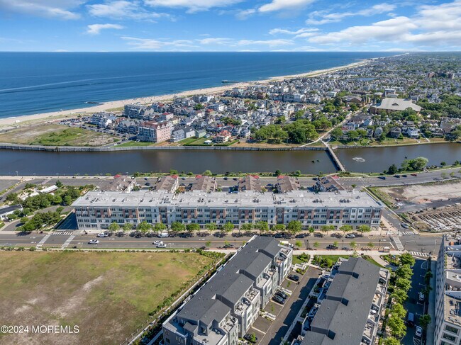 Building Photo - 300 Cookman Ave