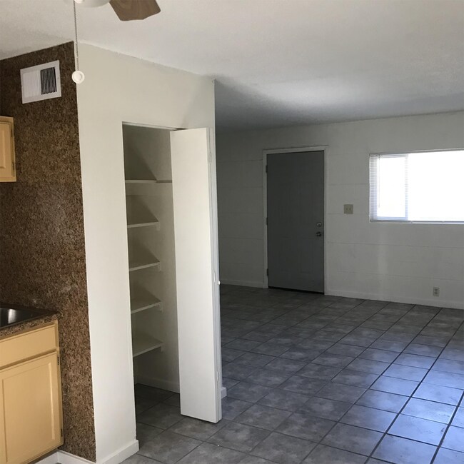 Foto del edificio - 1412 N 35th St