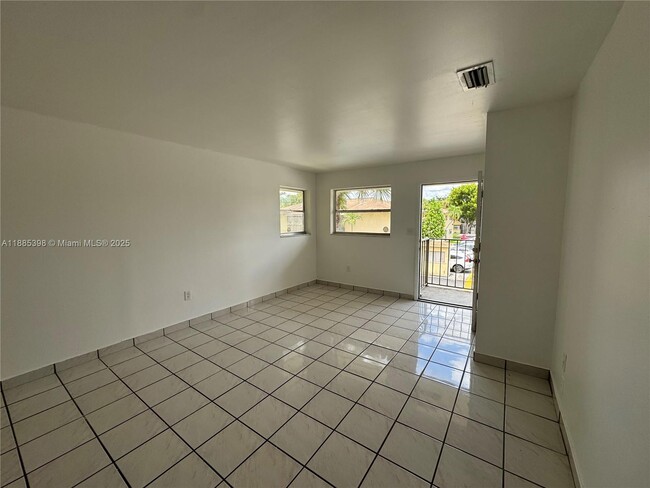 Foto del edificio - 15699 SW 73rd Cir Terrace