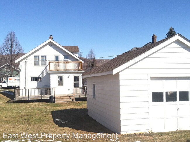Building Photo - 3 br, 1 bath House - 6020 Tacony St