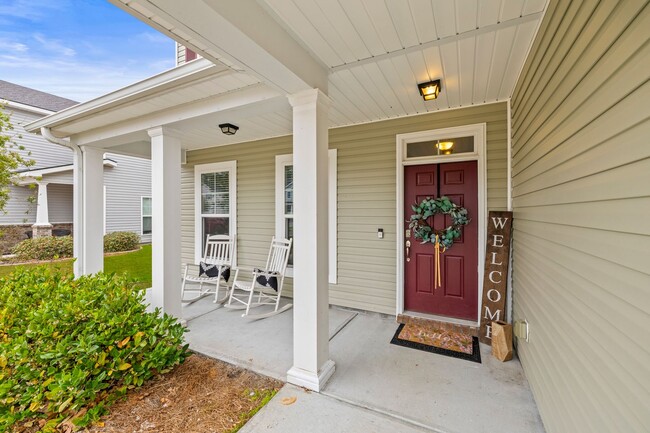 Building Photo - Spacious Home in Richmond Hill