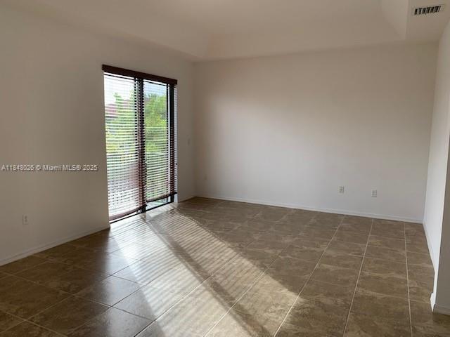 Foto del edificio - 521 NE 33rd Terrace