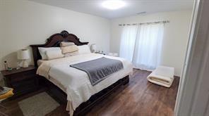 Foto del edificio - 7618 Thistle Ln