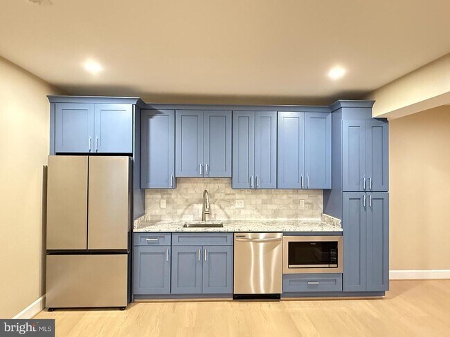 Foto del edificio - 9316 Stoney Run Pl