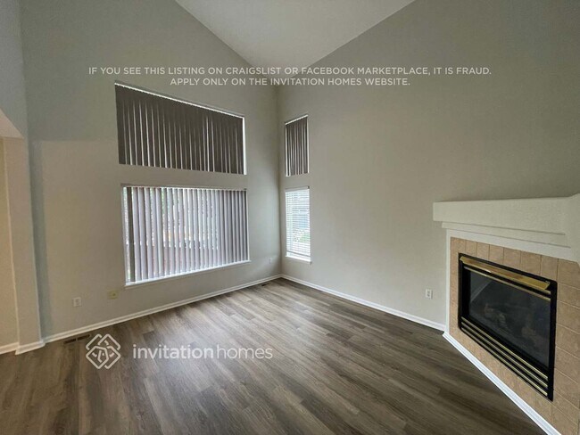 Foto del edificio - 4485 E Hunterwood Dr