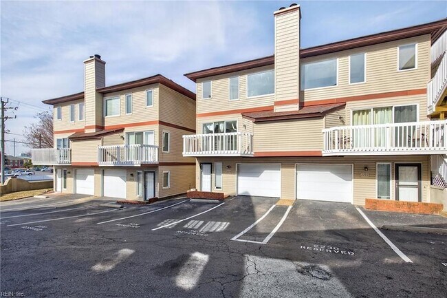 Foto del edificio - 2232 Vista Cir