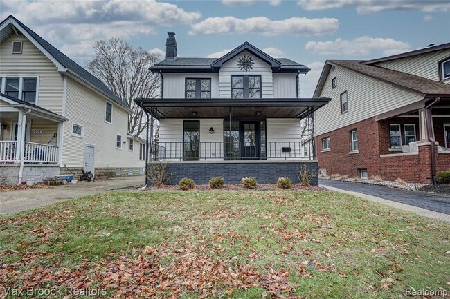 Building Photo - 409 Baldwin Ave