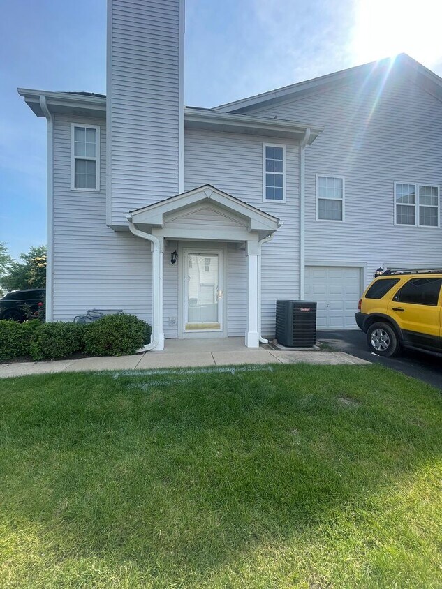 Foto del edificio - 2544 Dickens Dr