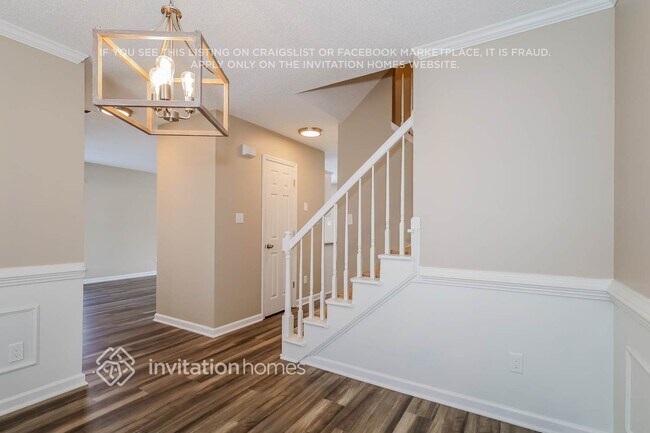 Foto del edificio - 3032 Hawick Commons Dr