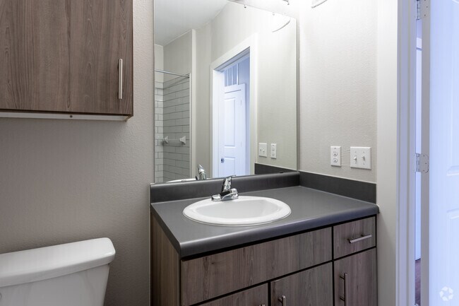 1HAB, 1BA - 583 ft² - The Studio at ThinkEast