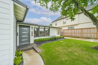 Building Photo - 6205 S Rice Ave