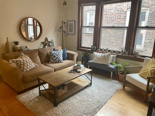 Foto principal - 2217 Rice W St