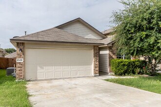 Building Photo - 15458 Bobwhite Quail