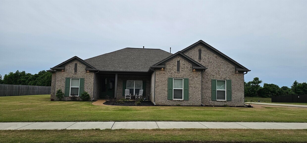 Foto principal - 436 George Ellis Dr
