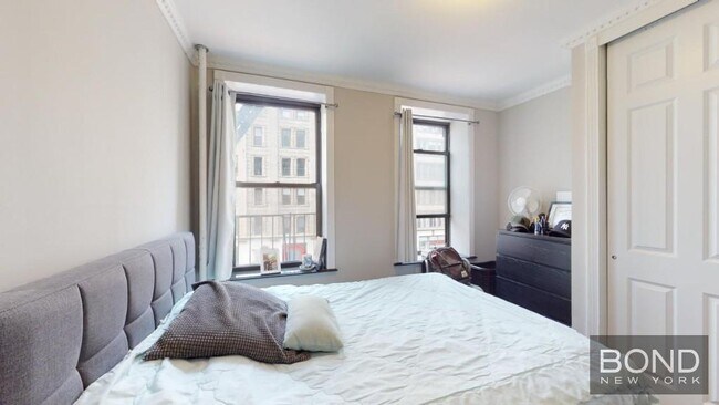 Foto del edificio - 219 E 23rd St