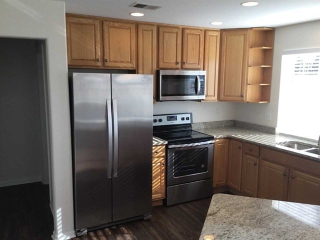Building Photo - 5532 N Jebel St