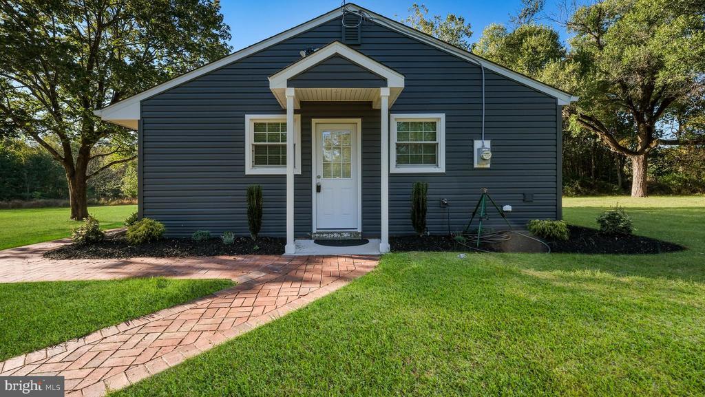 Foto principal - 1732 Creek Rd