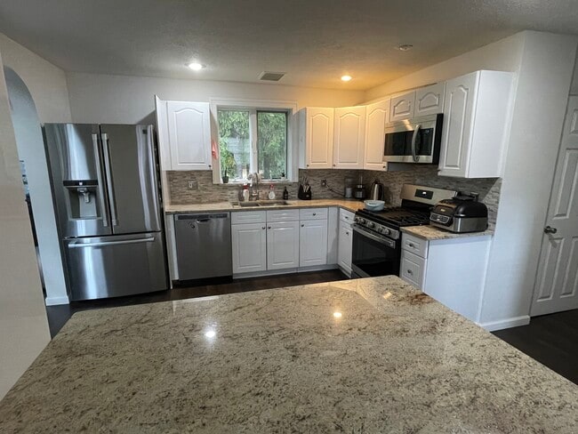 Photo - 46 Post Ln House