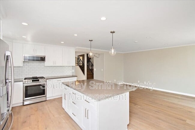 Foto del edificio - 122 S Guadalupe Ave