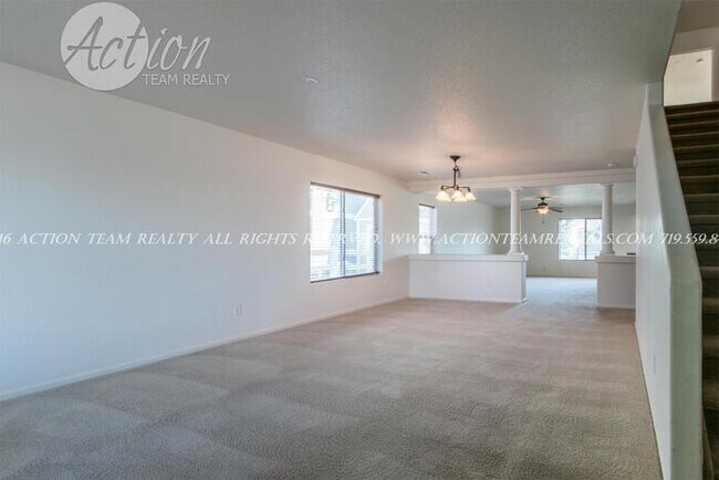 Building Photo - 7812 Candlelight Ln