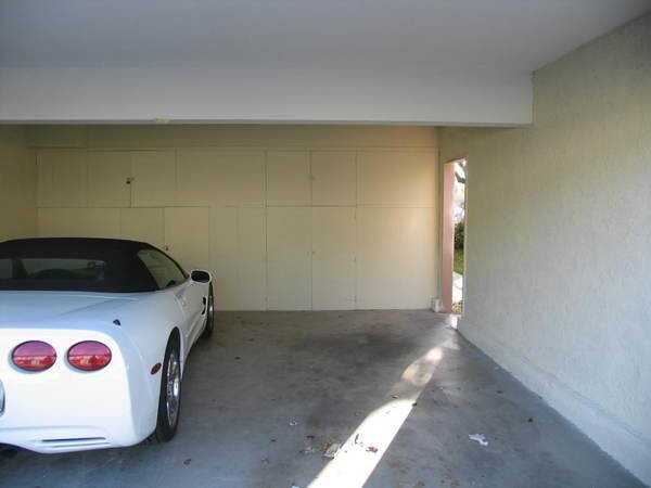 Foto del edificio - Spacious 2 Bedroom 1 Bath Single Story Condo