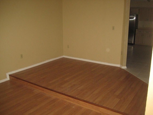 Building Photo - 5412 Baybrook Ave