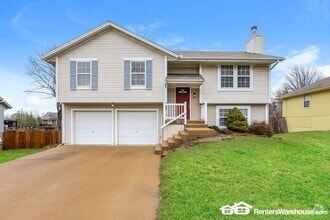 Building Photo - 328 Shenandoah Dr