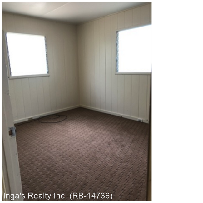 Building Photo - 3 br, 1 bath House - 84-974 Hanalei St #C