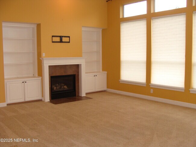 Foto del edificio - 3159 Trout Creek Ct