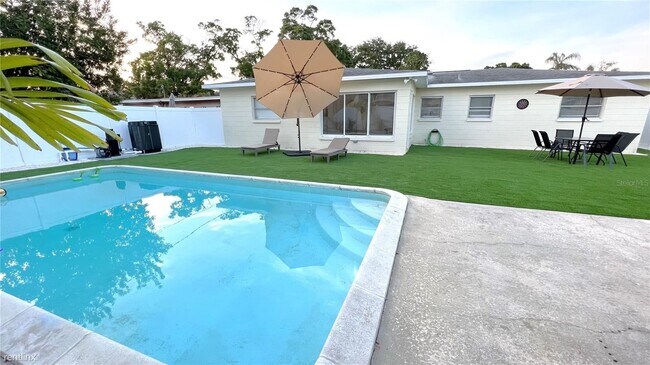 Building Photo - 4 br, 3 bath House - 2580 i 57Th Avenue N