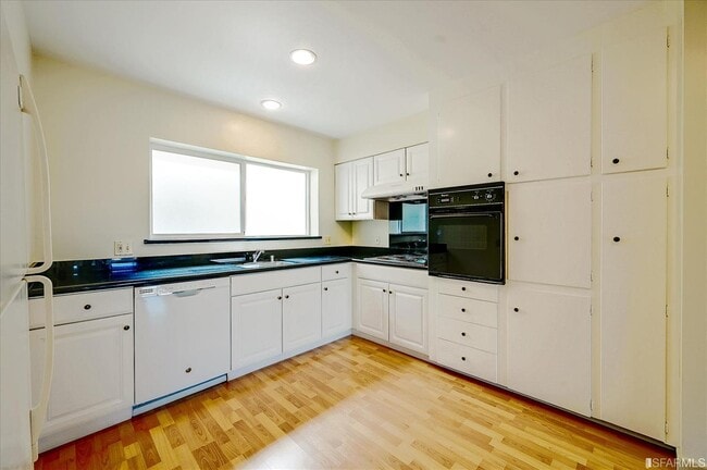 Building Photo - 241 Cervantes Blvd