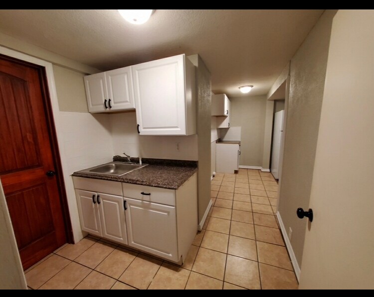 59 Oxford Rd Unit 4, New Hartford, NY 13413 Apartments in New