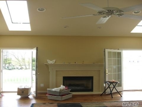 Building Photo - 314 Fairway Dr