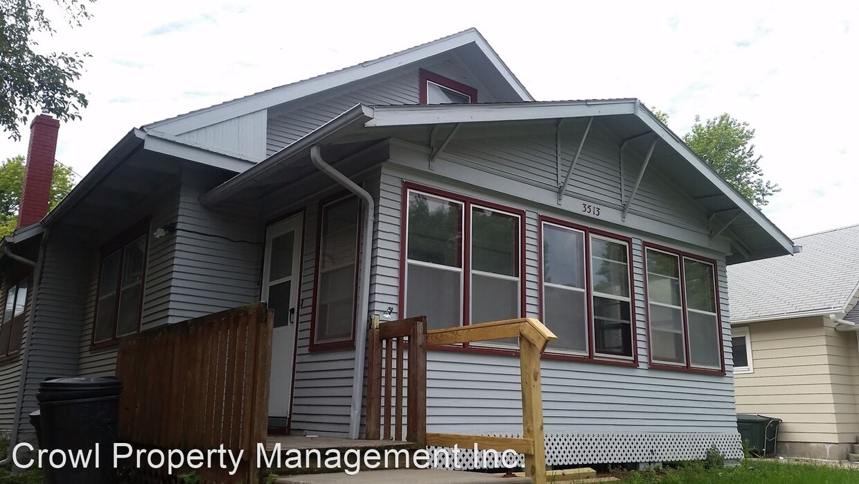 3 br, 1 bath House 3513 2nd Ave House Rental in Council Bluffs, IA