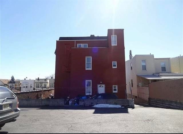 Building Photo - 624-626 12th St